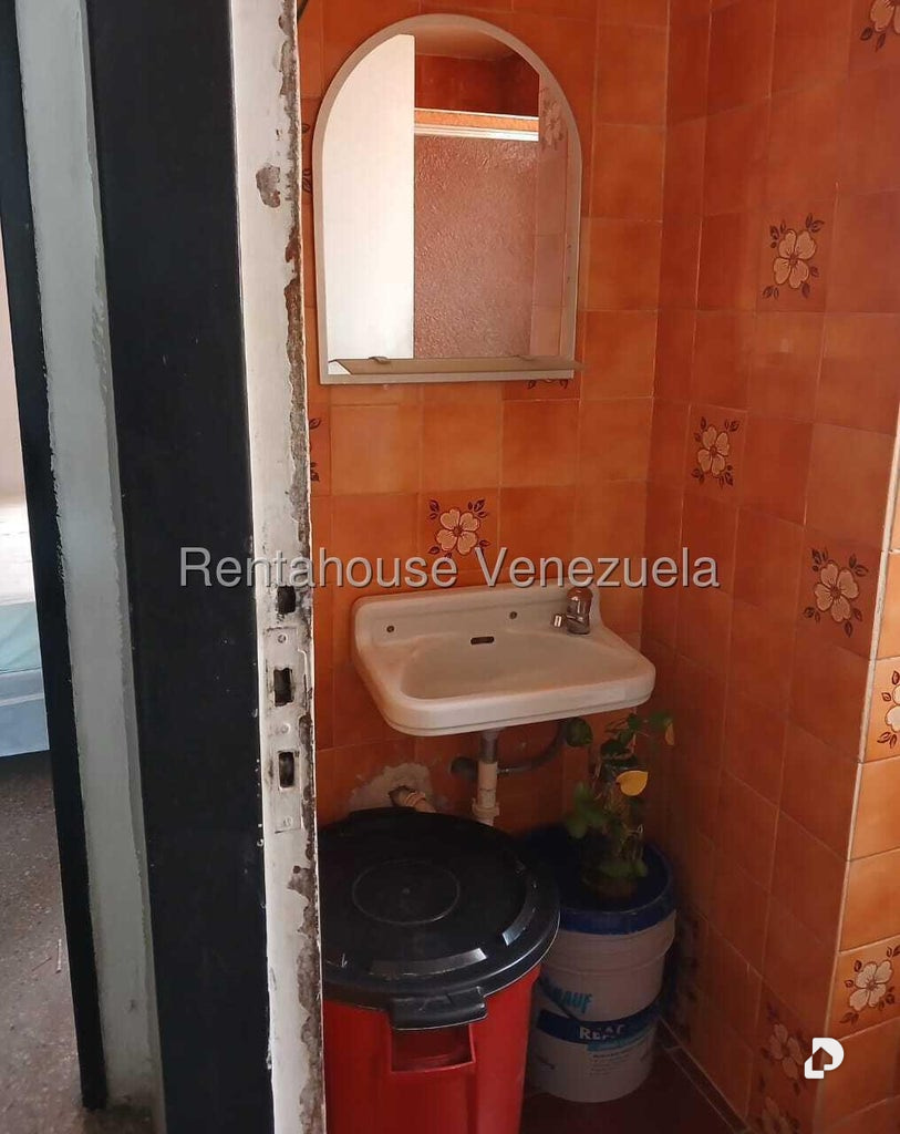 Apartamento en El Valle, Caracas – 12