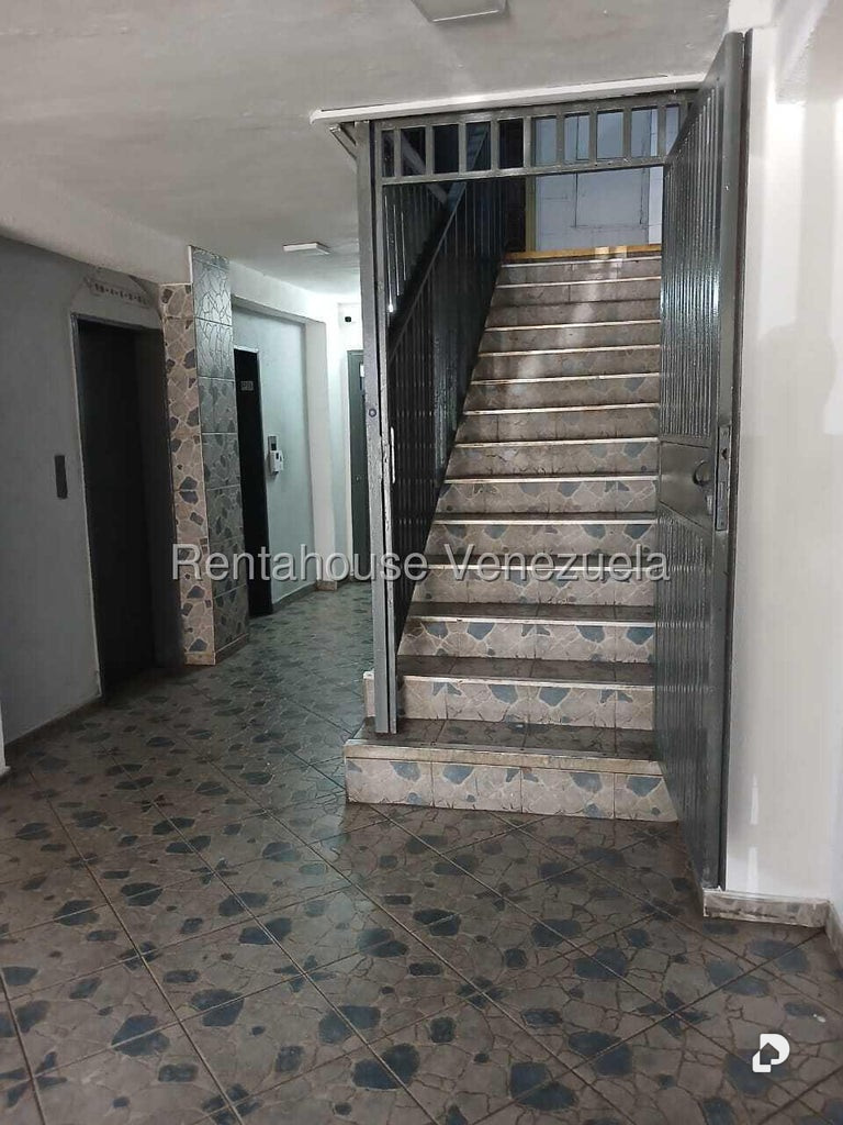 Apartamento en El Valle, Caracas – 14