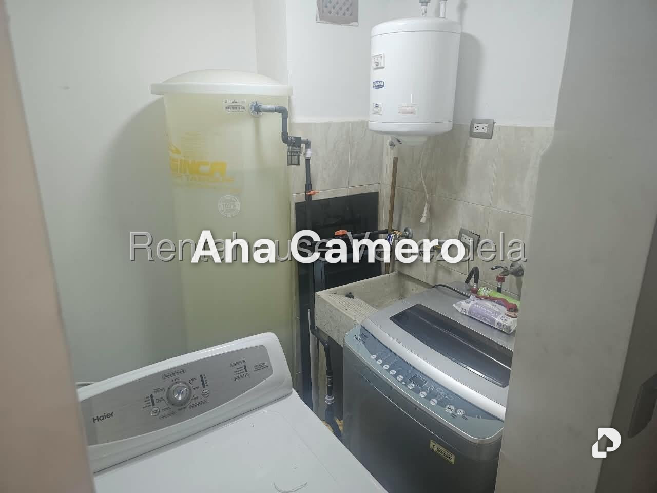 Apartamento en Colinas de La Tahona, Caracas – 19
