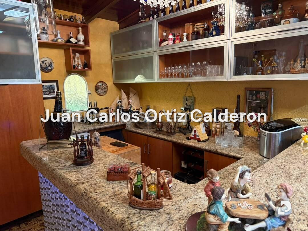 Casa en Santa Paula, Caracas – 9