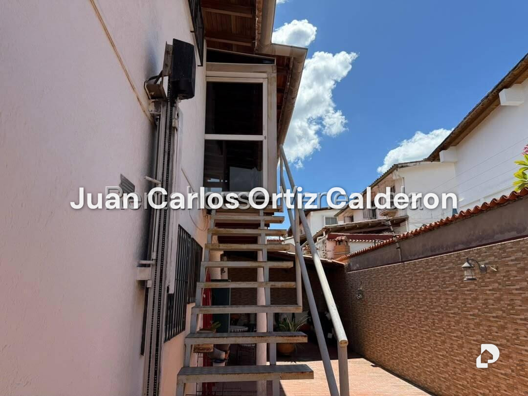 Casa en Santa Paula, Caracas – 5
