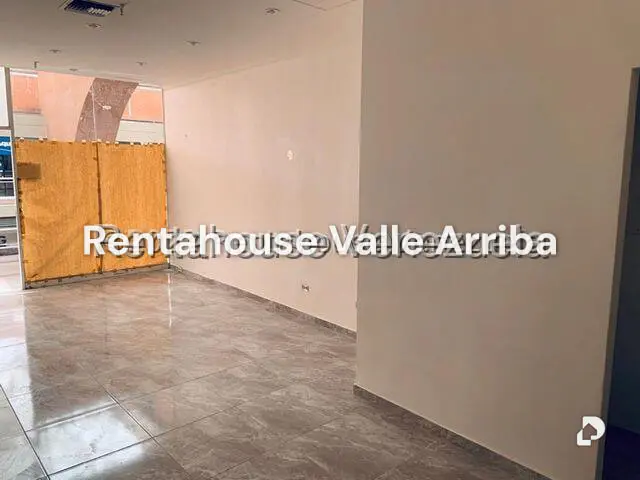 Local comercial en El Cafetal, Caracas – 4