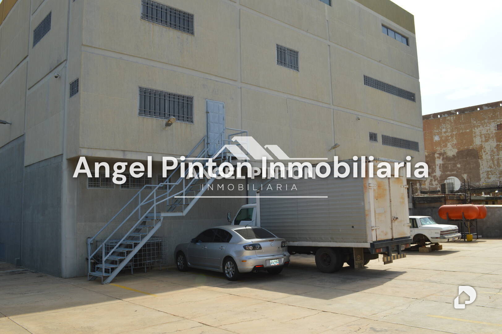 Edificio en La Limpia, Maracaibo – 19