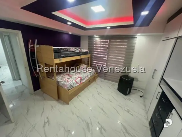 Apartamento en Las Delicias de Sabana Grande, Caracas – 10
