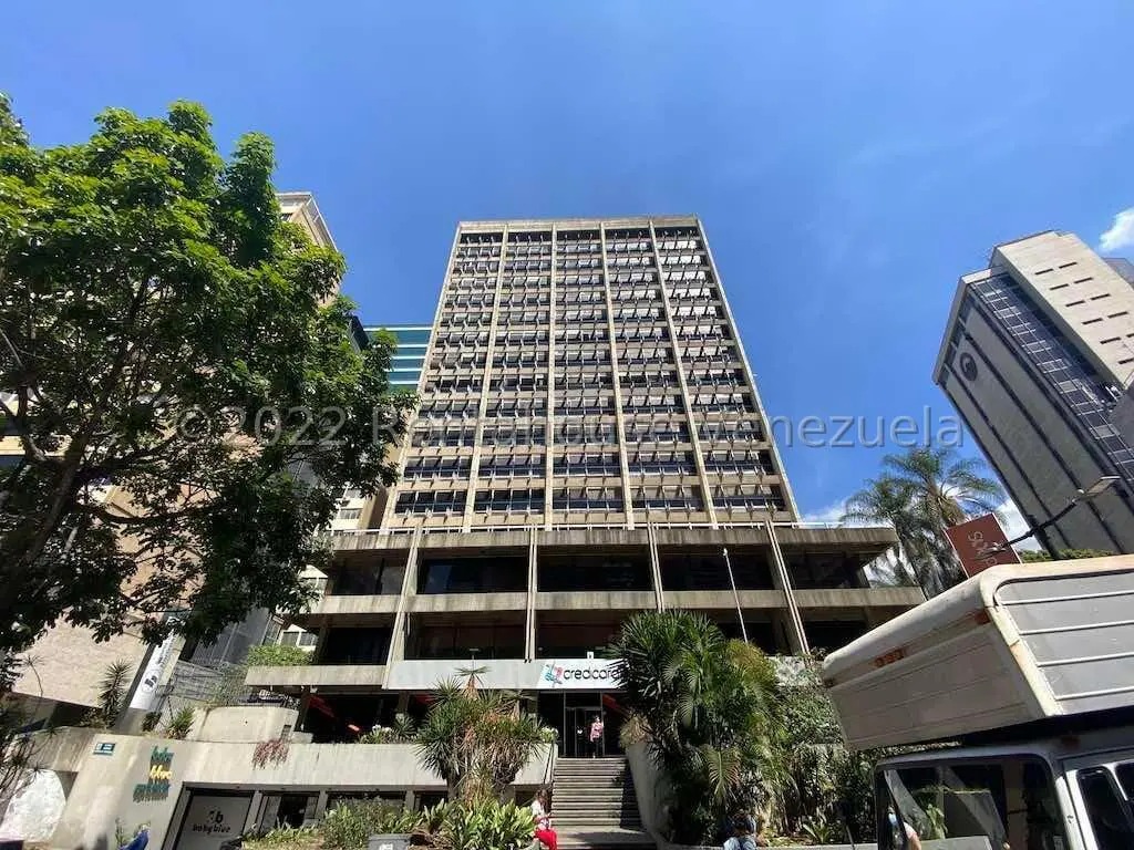 Oficina en Campo Alegre, Caracas - 1