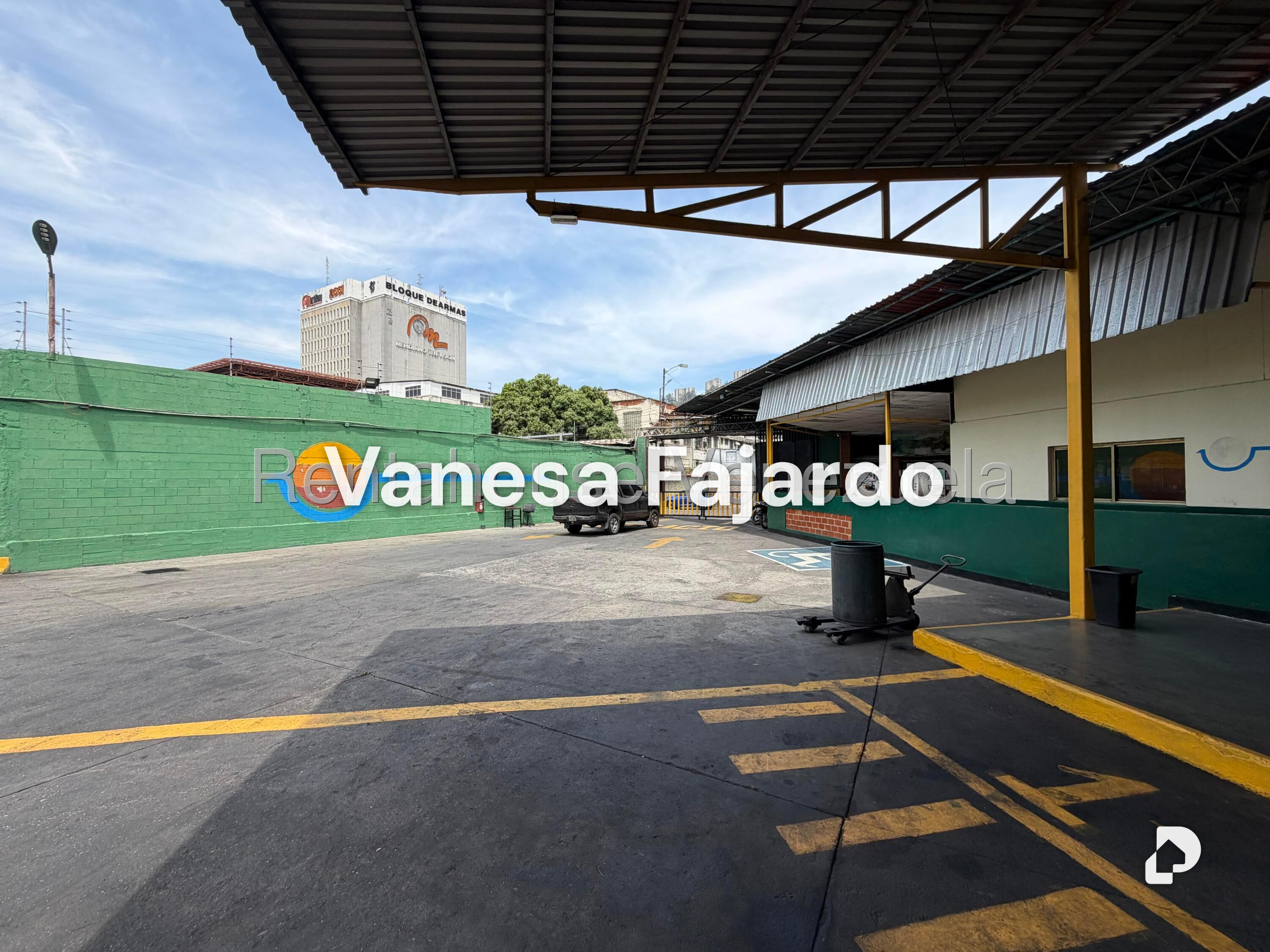 Terreno en San Martín, Caracas – 9