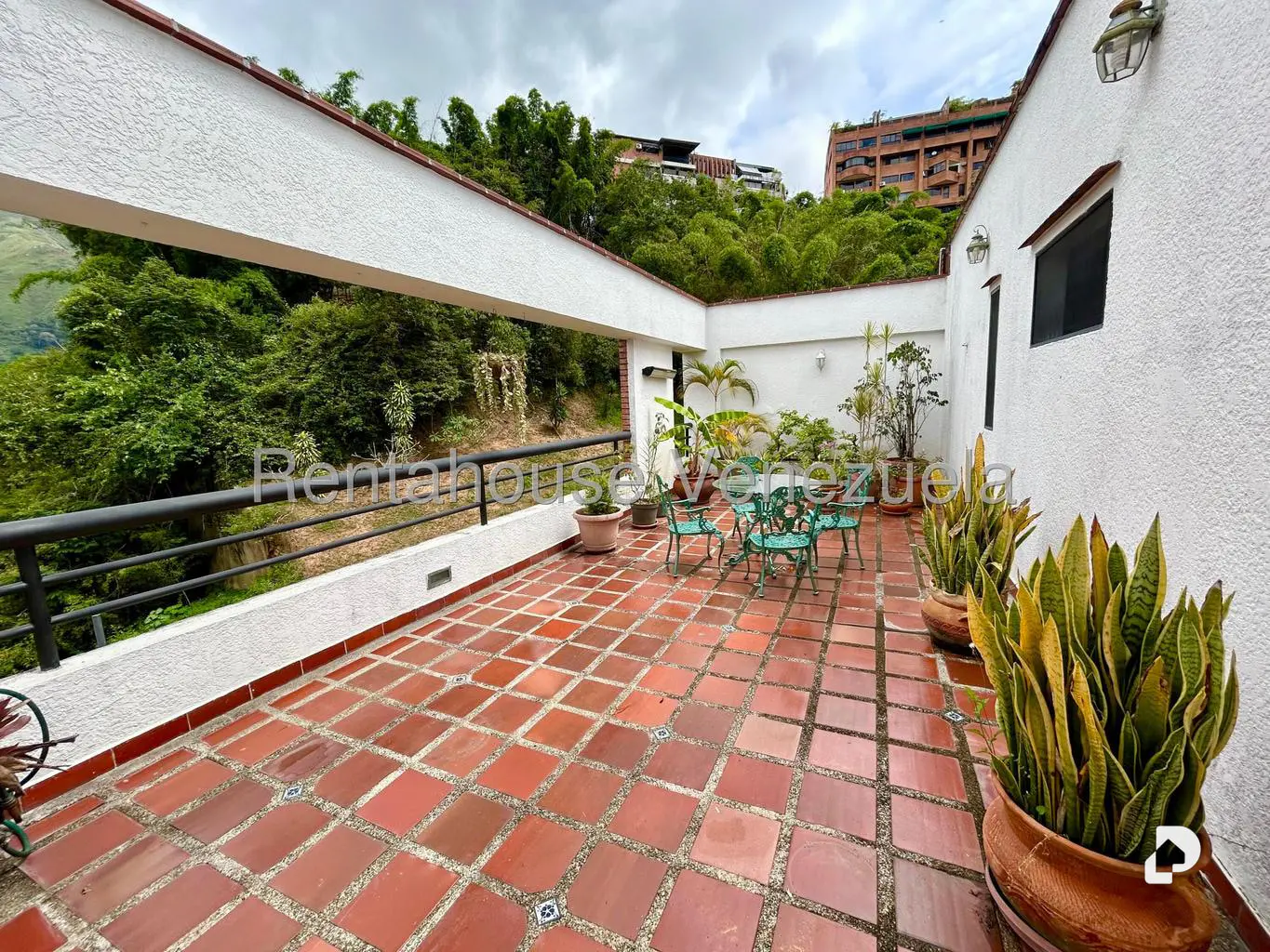 Apartamento en Miranda, Caracas – 24
