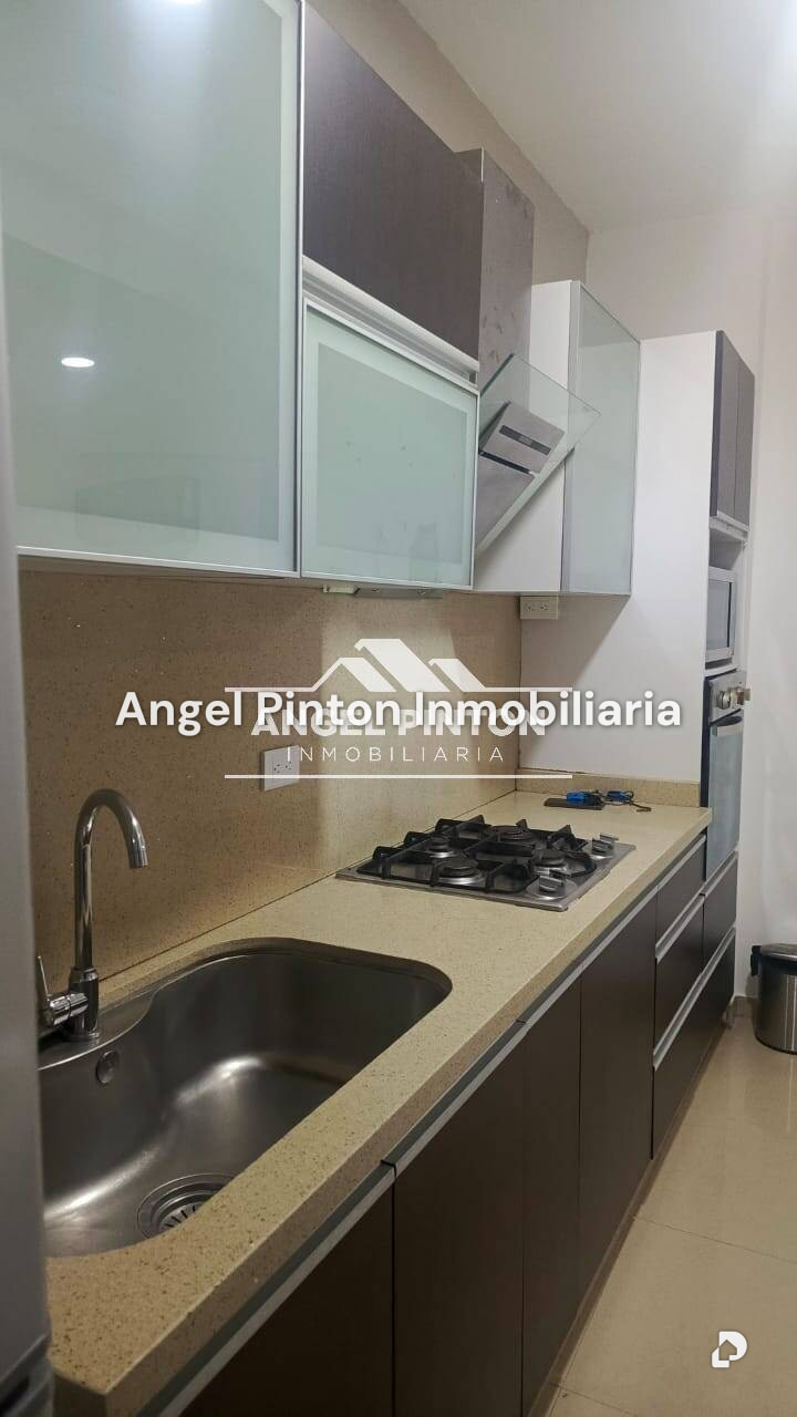 Apartamento en Avenida El Milagro, Maracaibo – 2