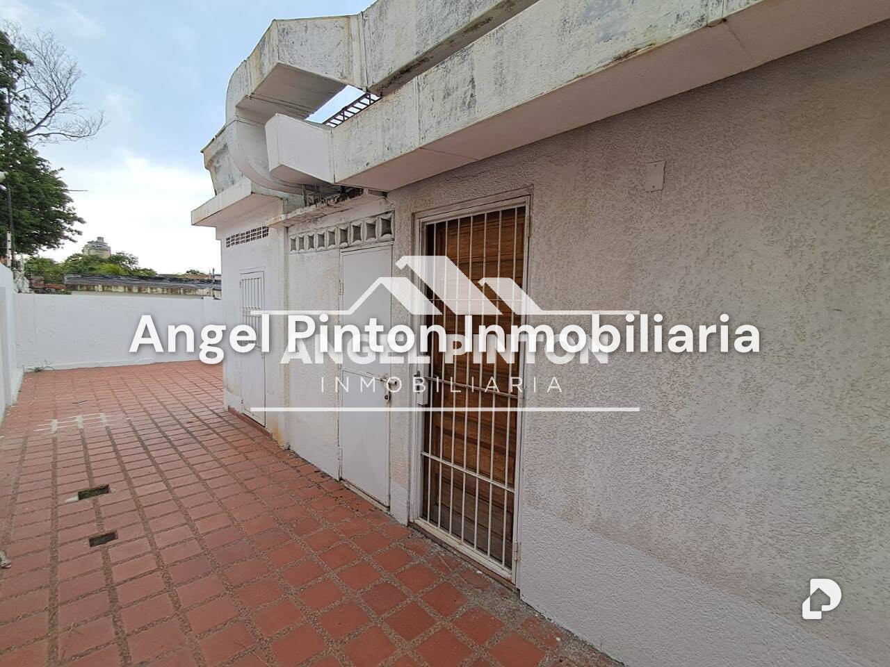 Local comercial en Santa María, Maracaibo – 11