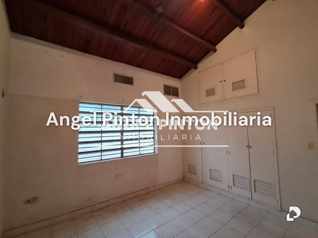 Local comercial en Santa María, Maracaibo – 15