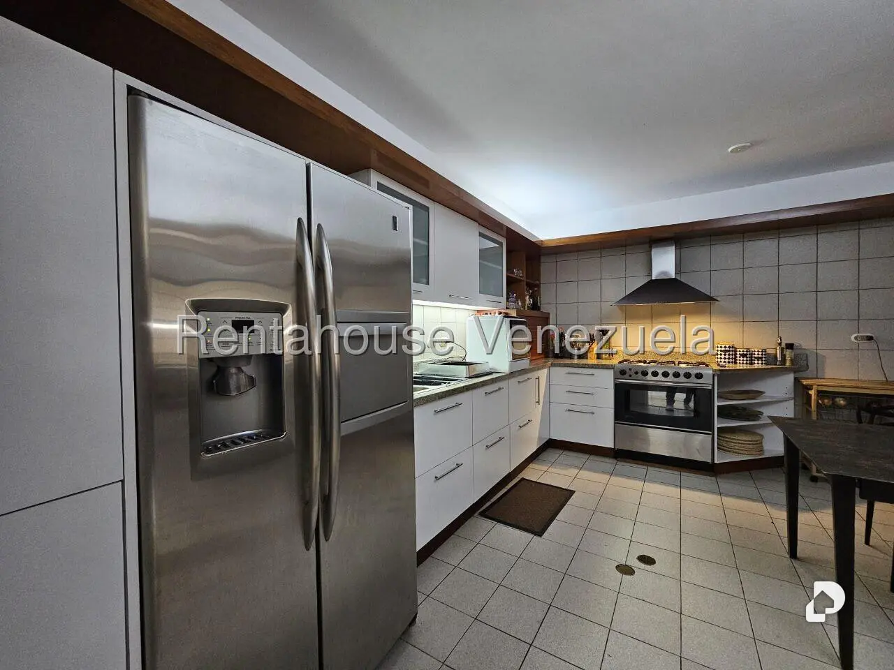 Apartamento en Alto Hatillo, Caracas – 23