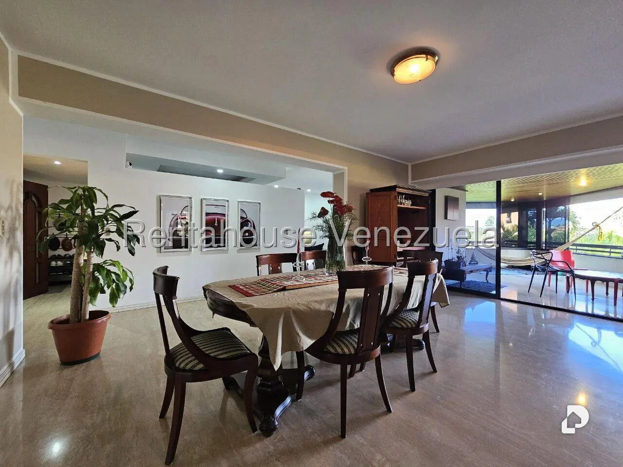 Apartamento en Alto Hatillo, Caracas – 11