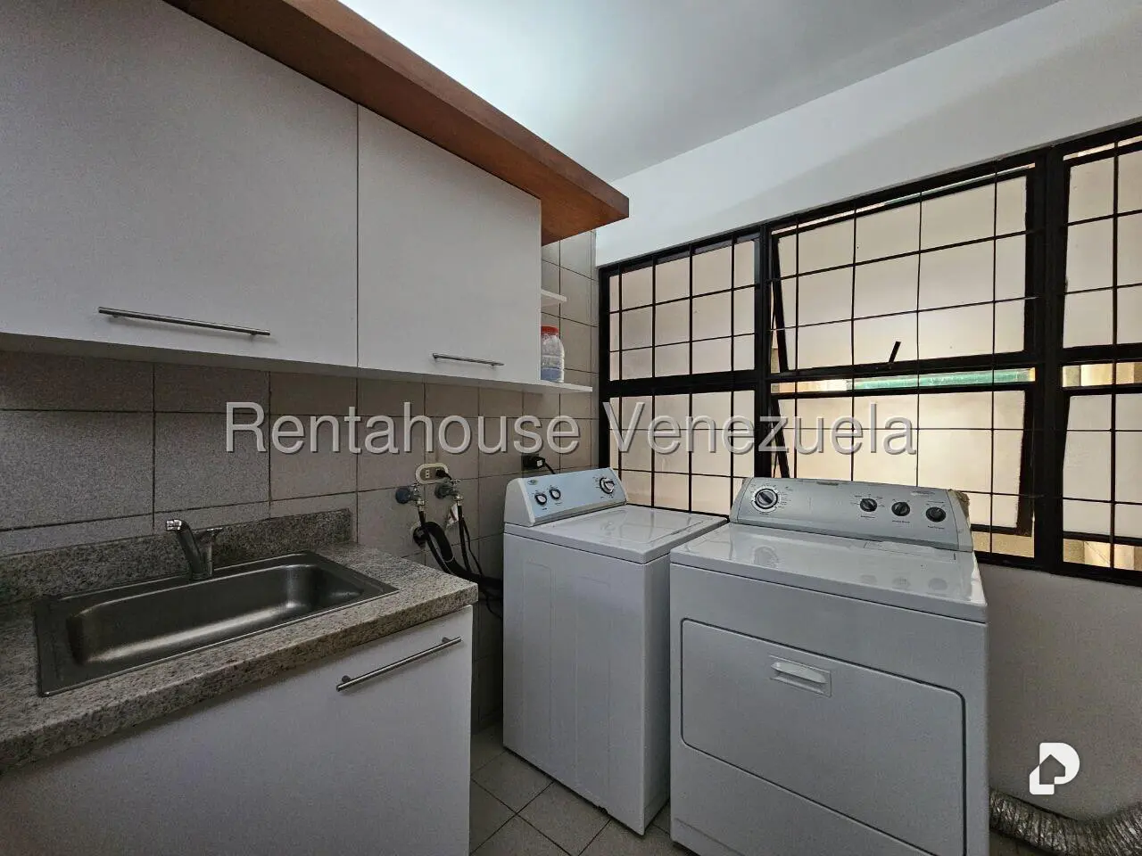 Apartamento en Alto Hatillo, Caracas – 30