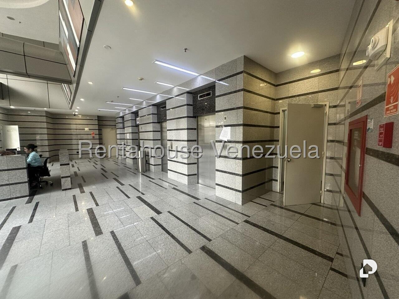 Oficina en Santa Paula, Caracas – 25