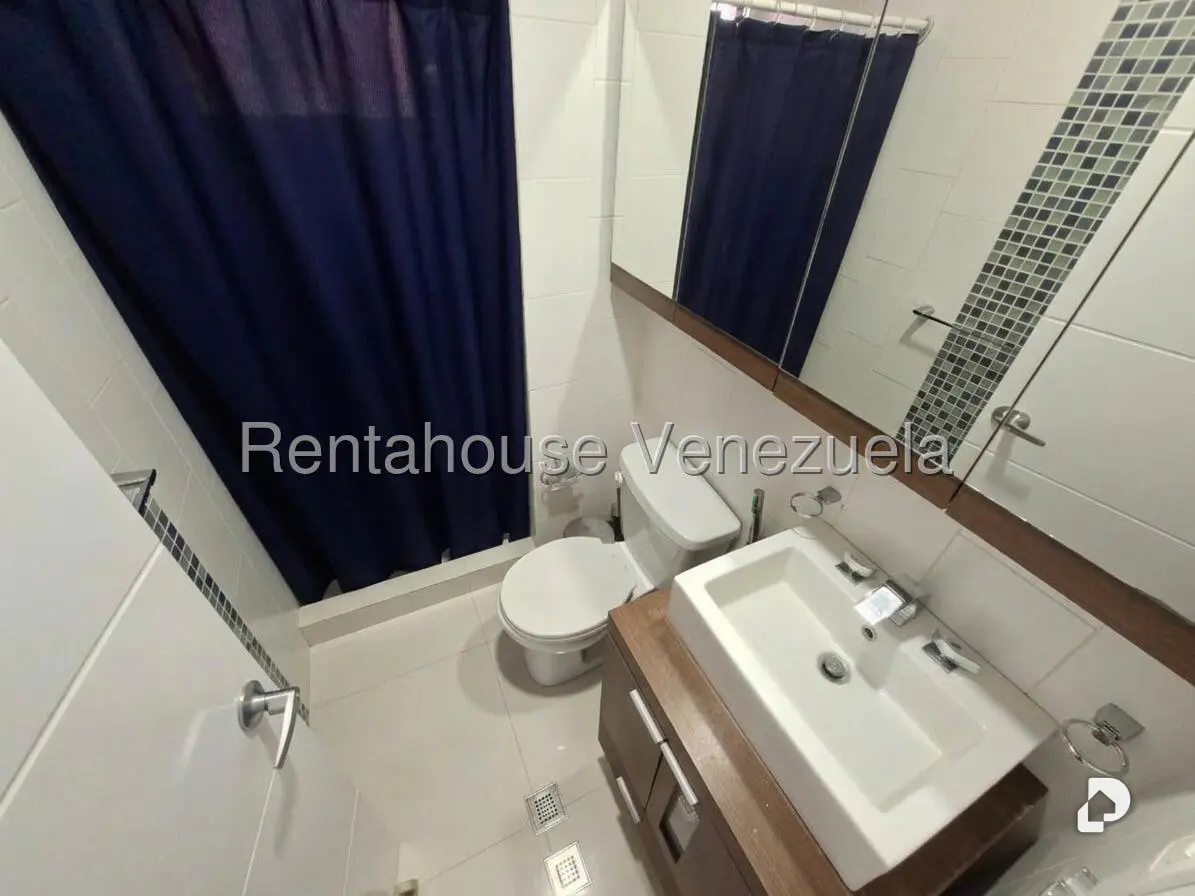 Apartamento en Loma Linda, Caracas – 11