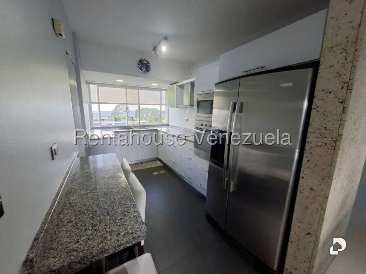 Apartamento en Loma Linda, Caracas – 3
