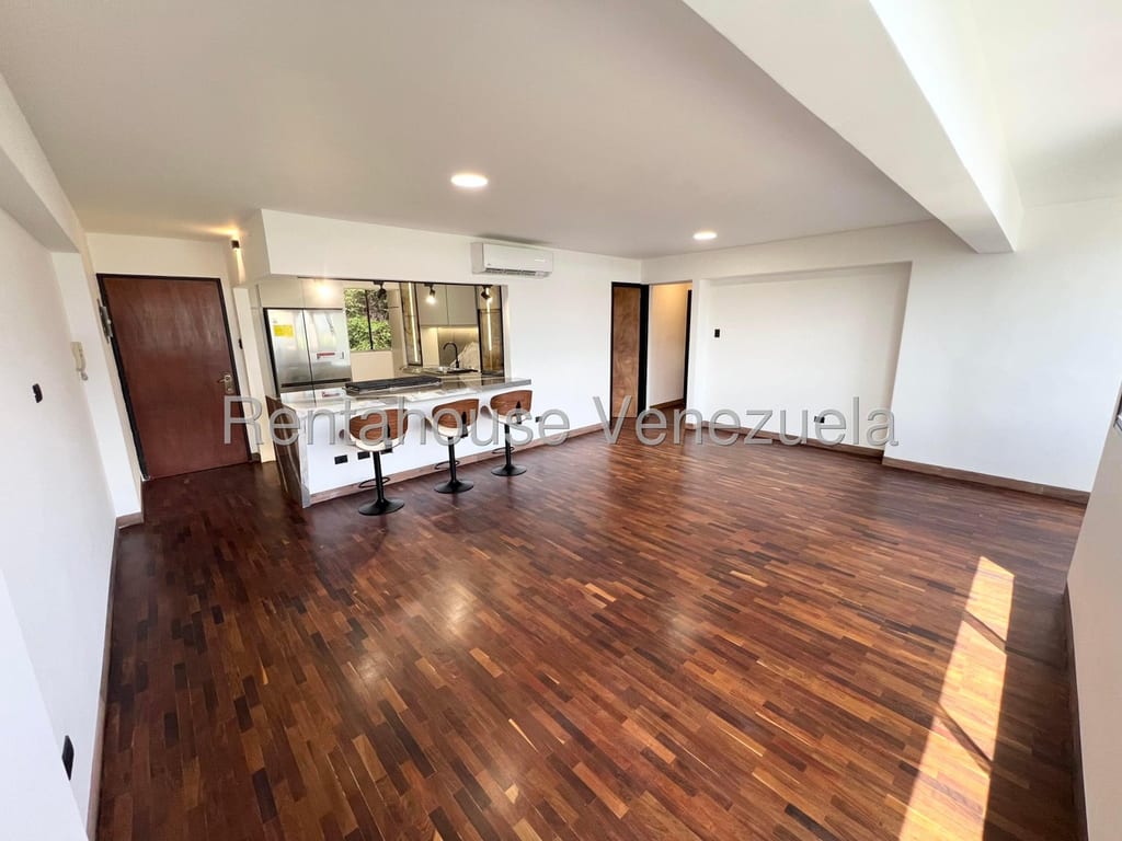 Apartamento en Chuao, Caracas - 1