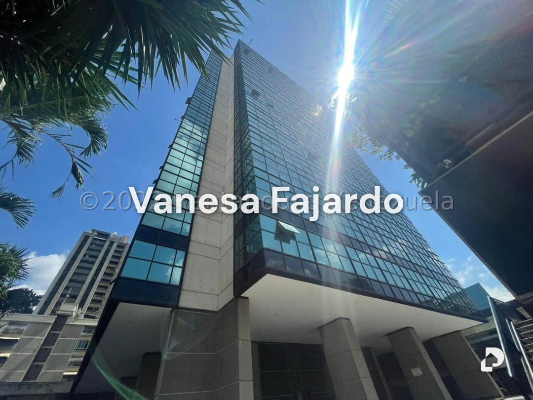 Oficina en El Bosque, Caracas – 1