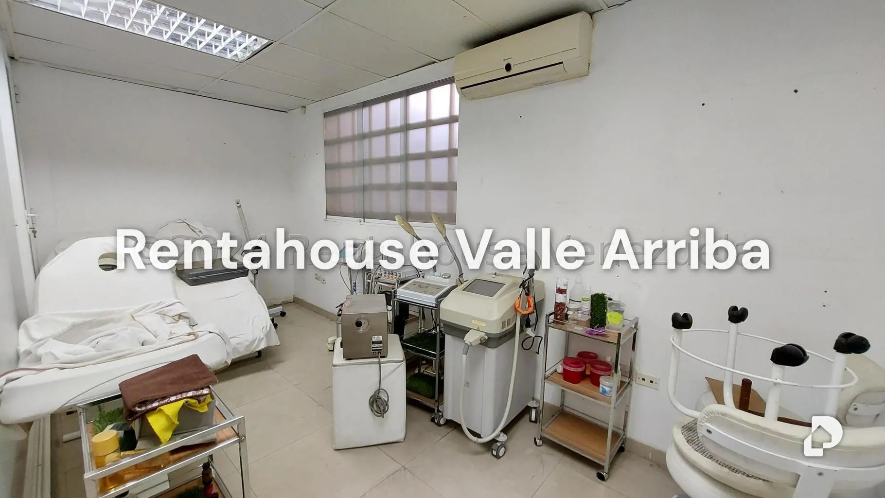 Local comercial en Los Chaguaramos, Caracas – 5