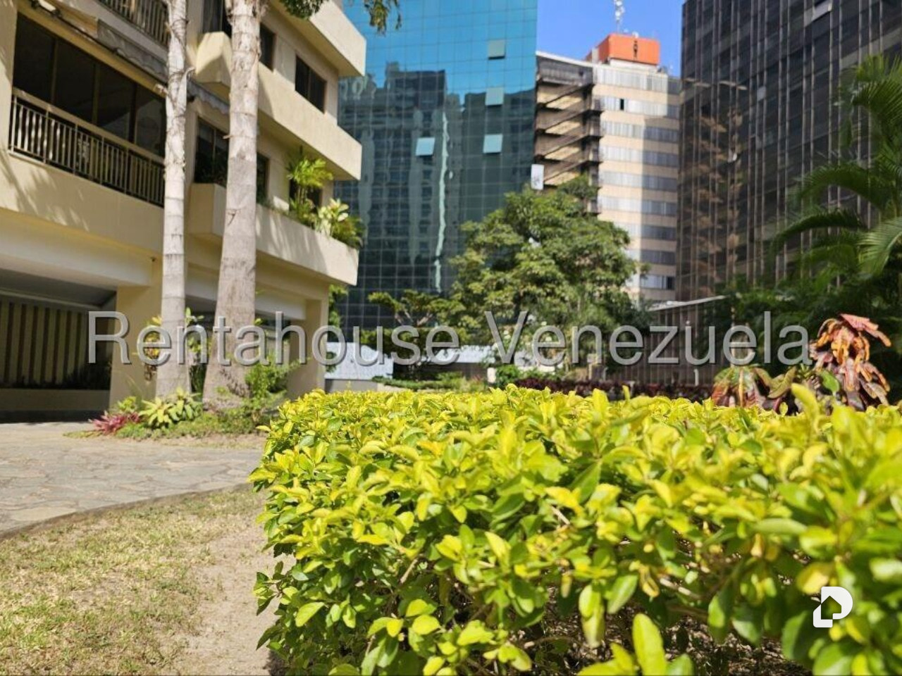 Apartamento en Campo Alegre, Caracas – 18