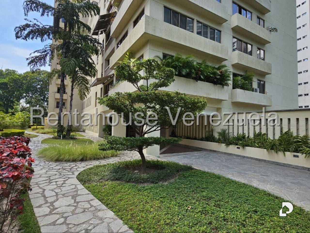 Apartamento en Campo Alegre, Caracas – 31