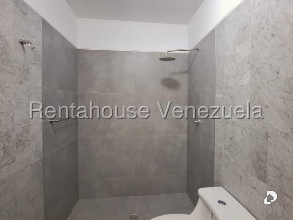 Apartamento en Campo Alegre, Caracas – 25