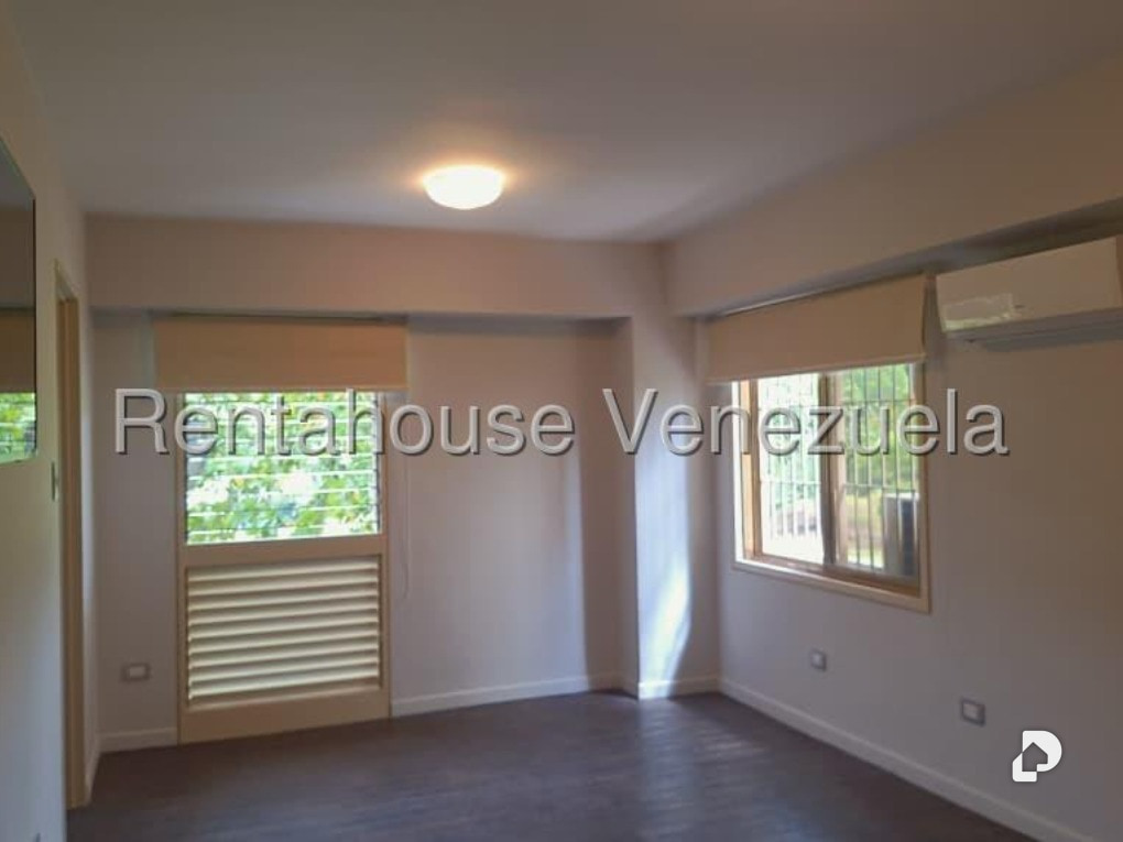 Apartamento en Campo Alegre, Caracas – 23