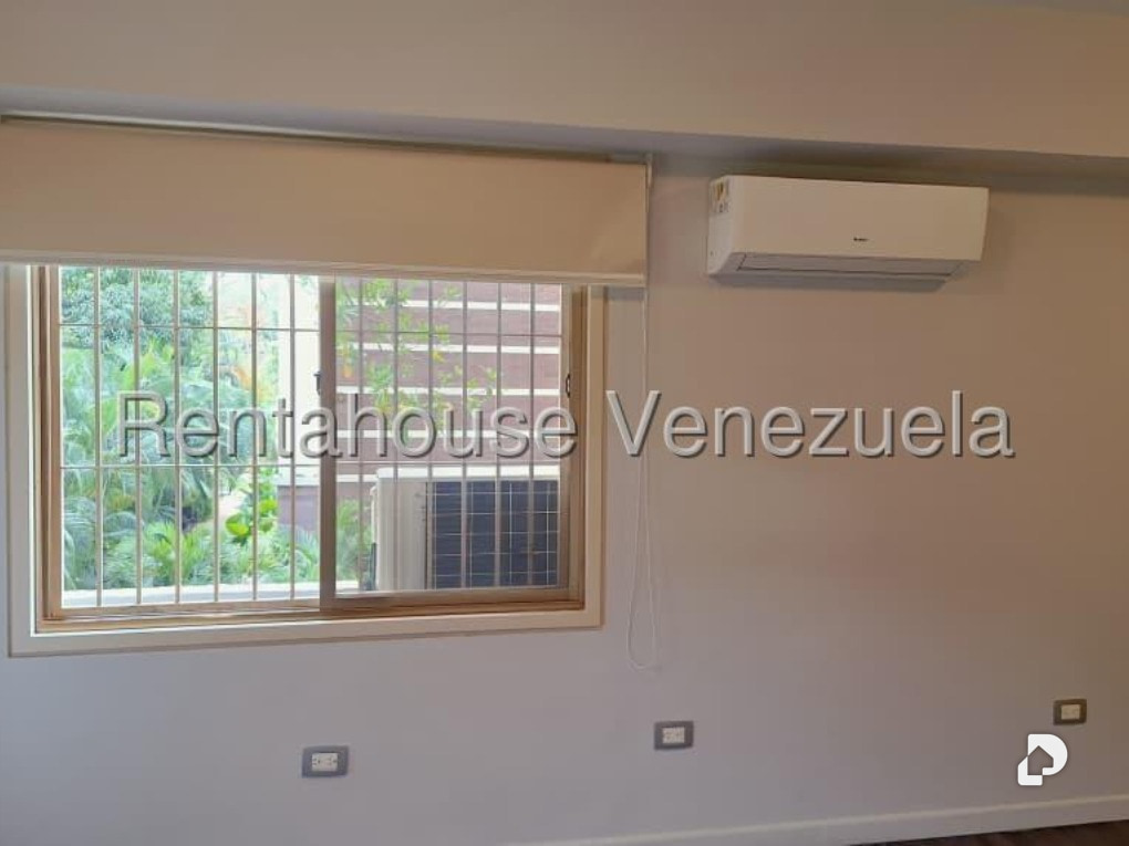 Apartamento en Campo Alegre, Caracas – 24