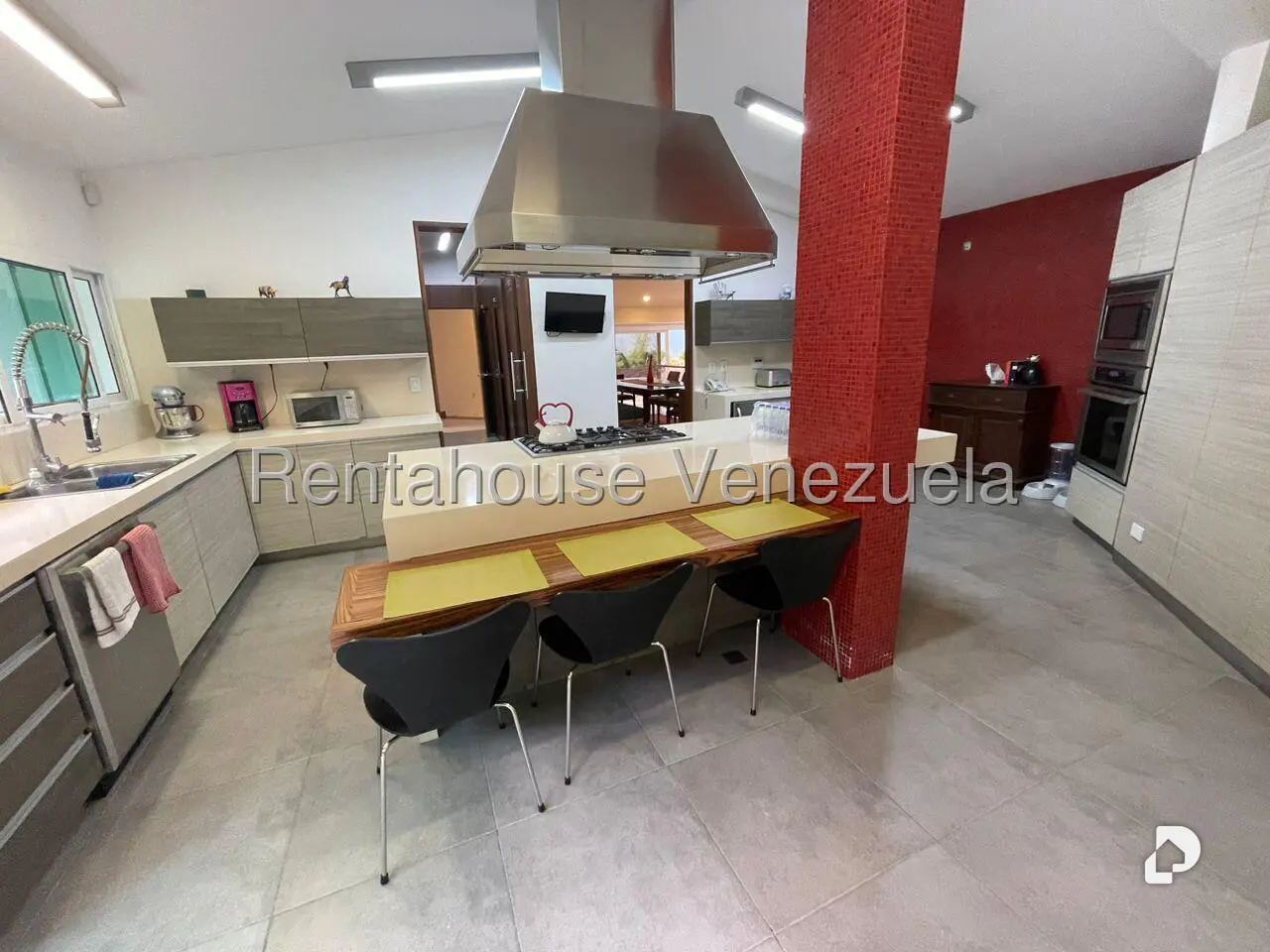 Casa en Alto Hatillo, Caracas – 16