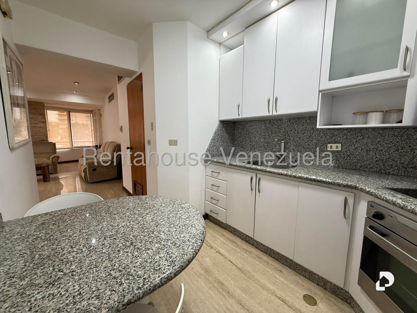 Apartamento en Campo Alegre, Caracas – 23