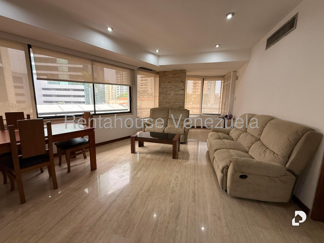 Apartamento en Campo Alegre, Caracas – 12