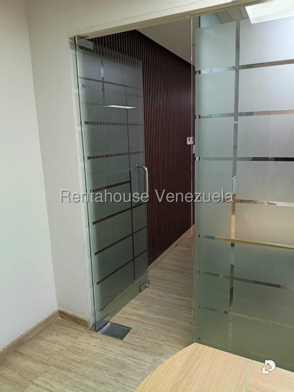 Local comercial en El Rosal, Caracas