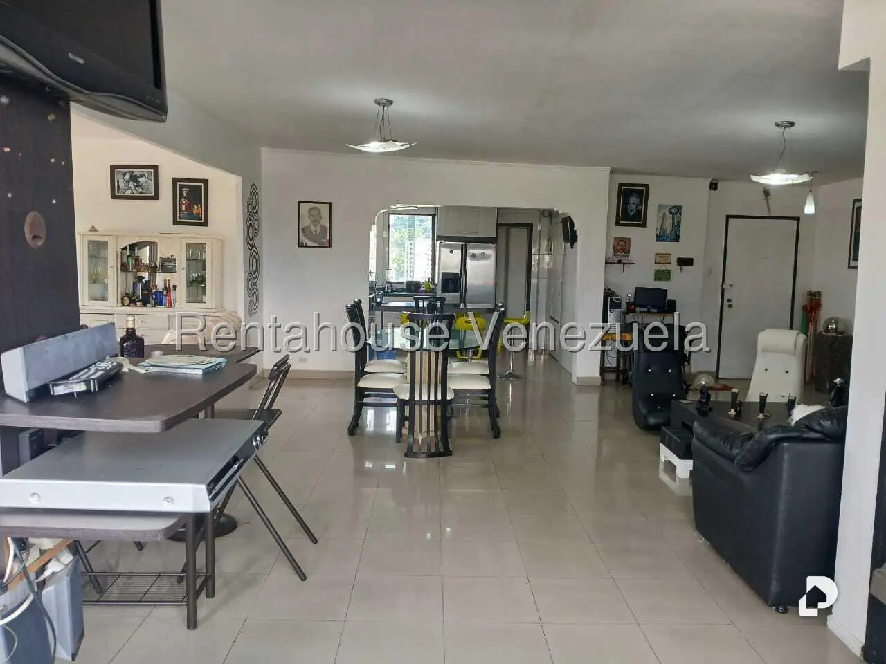 Apartamento en Los Chaguaramos, Caracas – 11