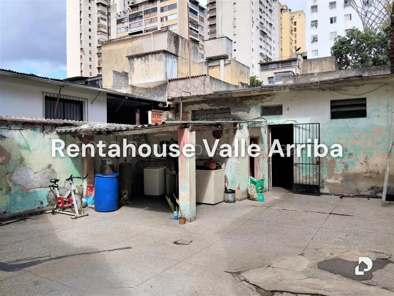Casa en Parroquia Catedral, Caracas – 18