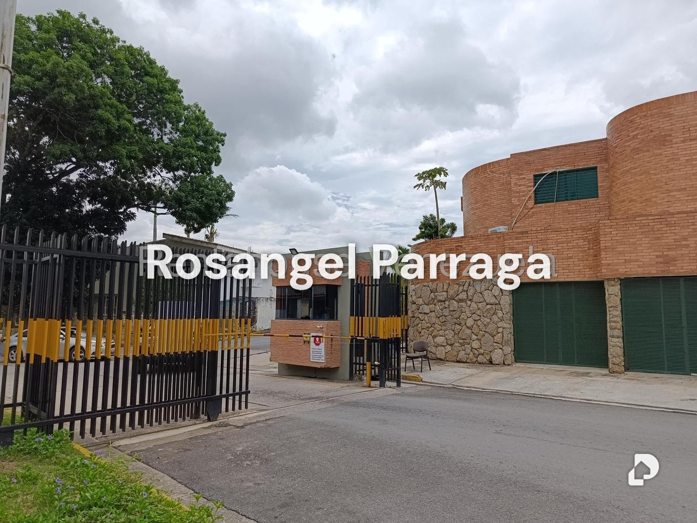 Terreno en Parroquia Urbana San José, Valencia – 1