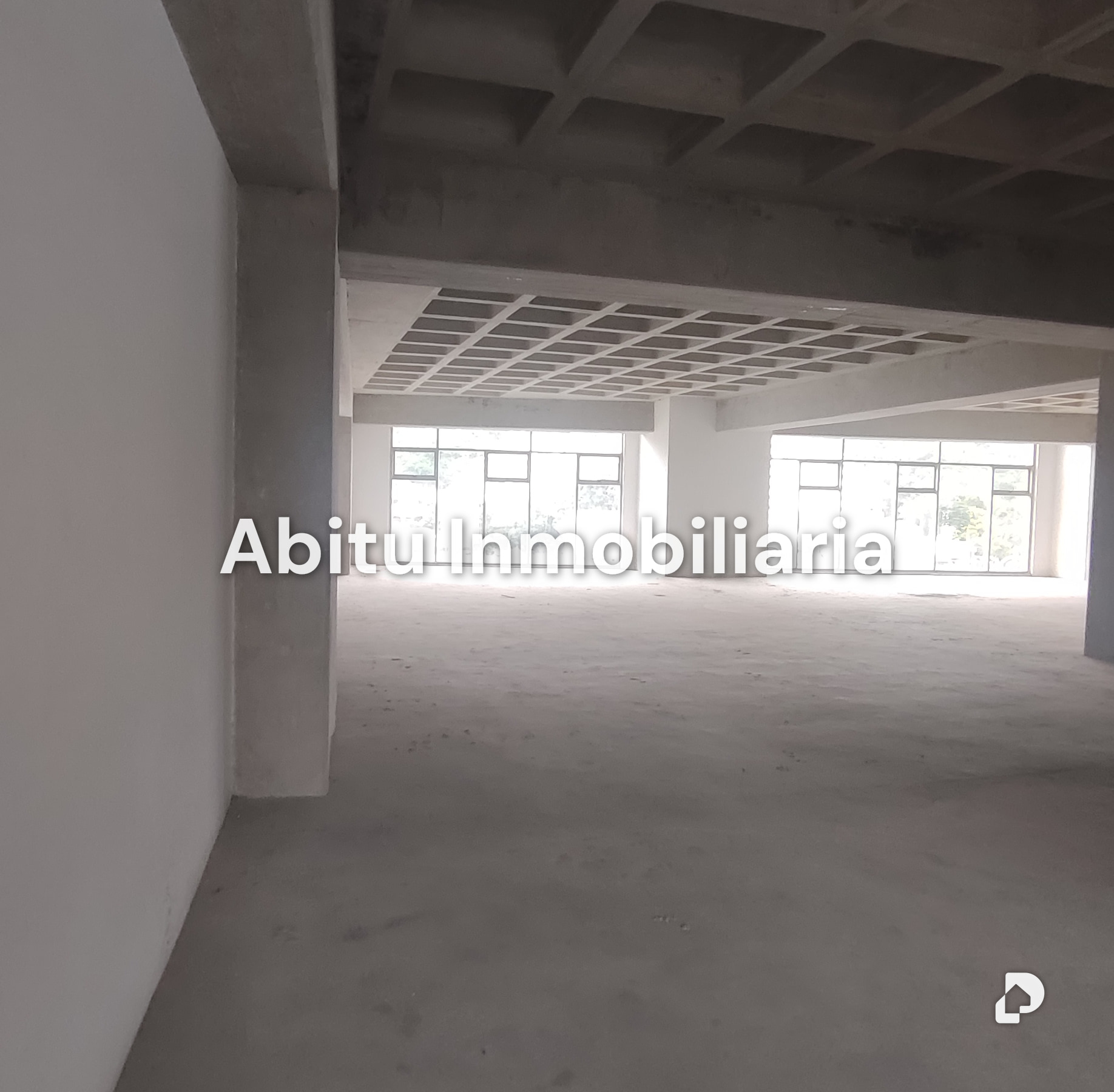 Oficina en Las Mercedes, Caracas – 6