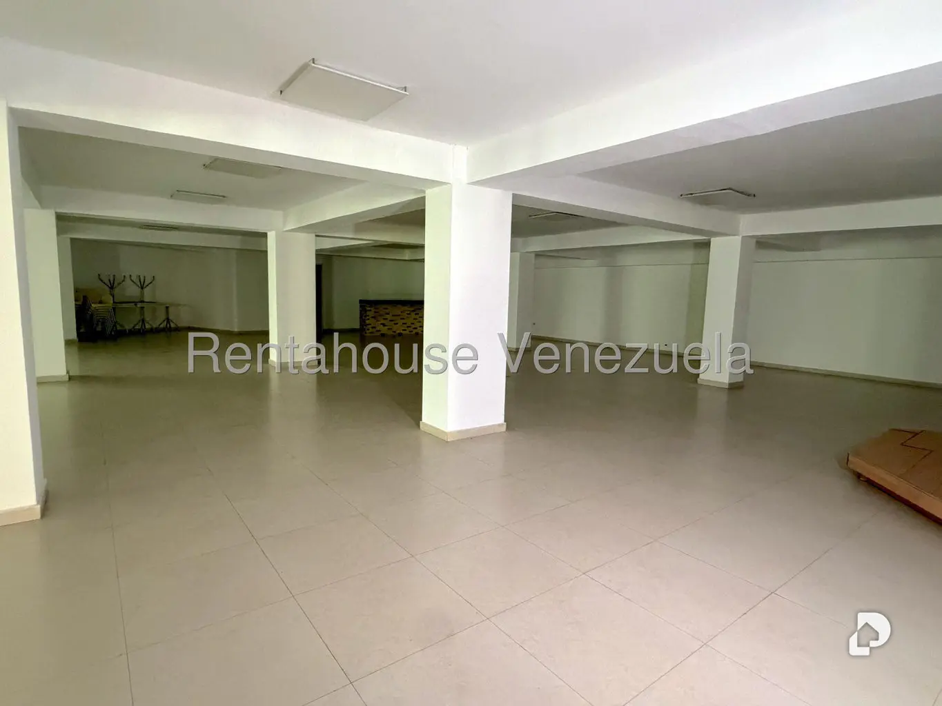 Apartamento en El Cigarral, Caracas – 23