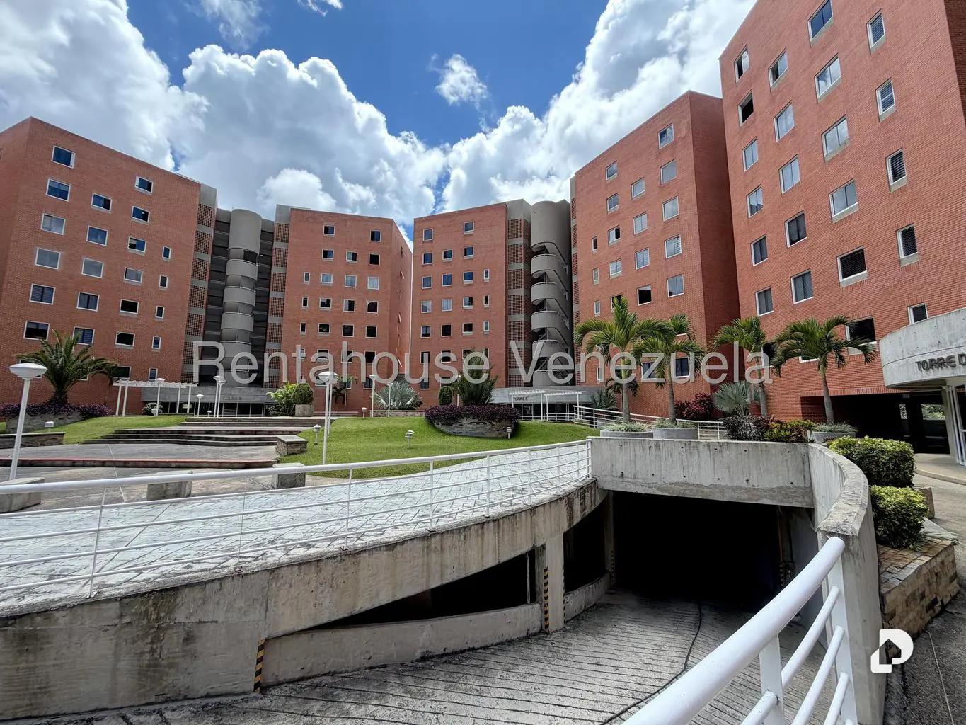 Apartamento en El Cigarral, Caracas – 2