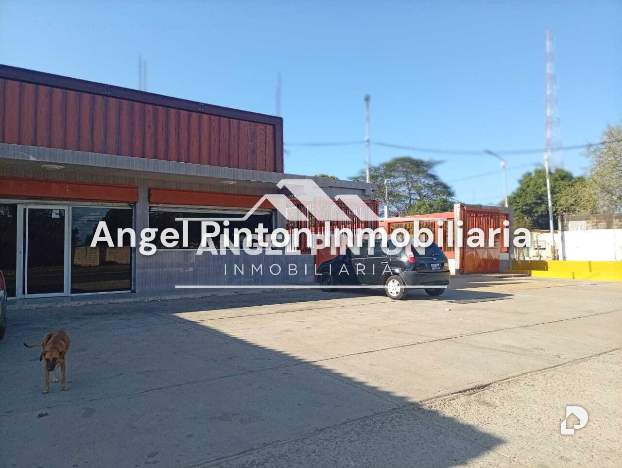 Local comercial en Km 8 Via Perijá, San Francisco – 5