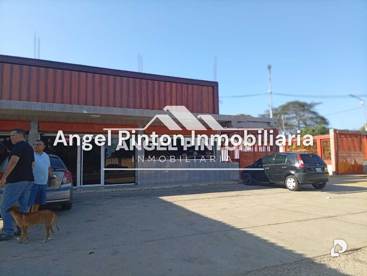 Local comercial en Km 8 Via Perijá, San Francisco – 4