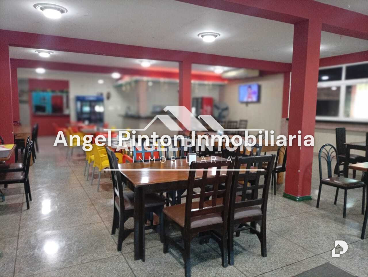 Local comercial en Km 8 Via Perijá, San Francisco – 3