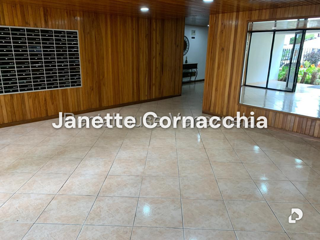 Apartamento en El Cigarral, Caracas – 23