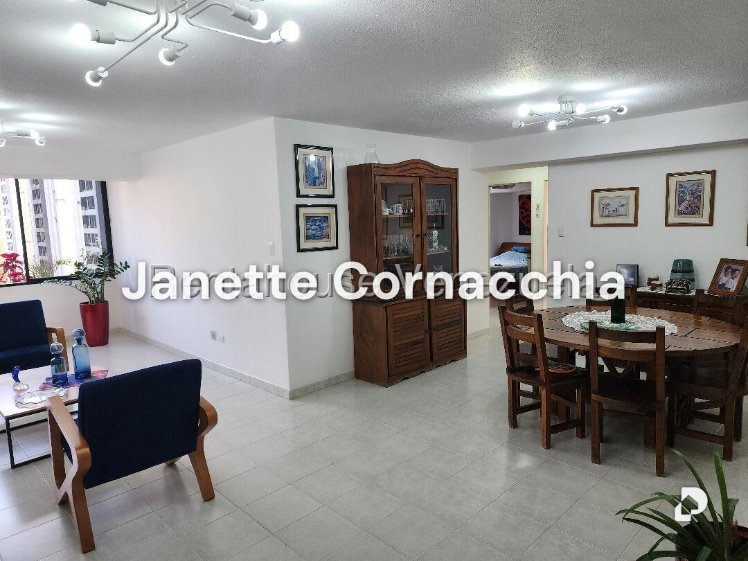 Apartamento en El Cigarral, Caracas – 3
