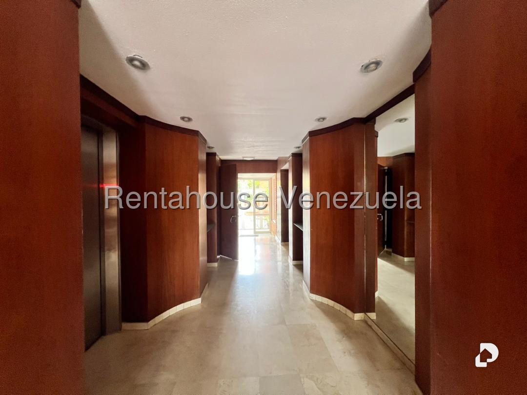 Apartamento en Colinas de Valle Arriba, Caracas – 23