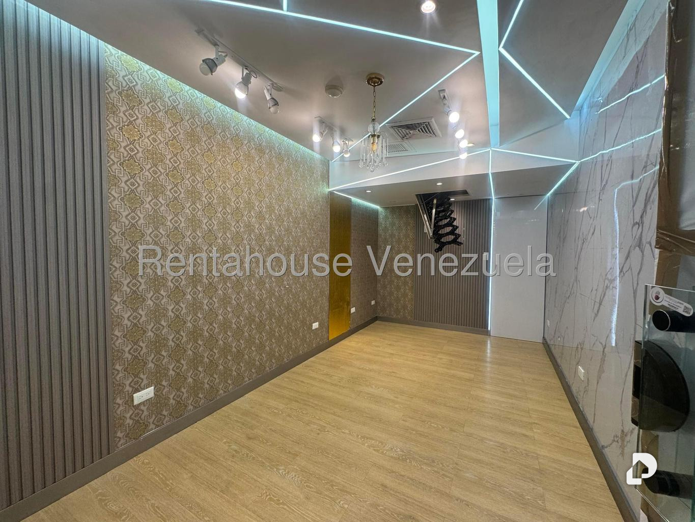 Commercial space in Santa Fe Norte, Caracas – 9