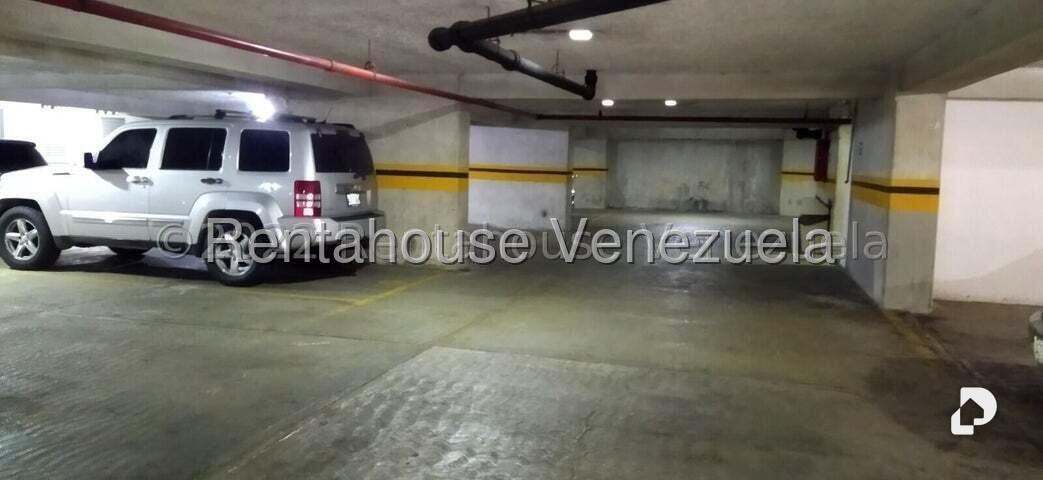 Apartamento en La Bonita, Caracas – 28