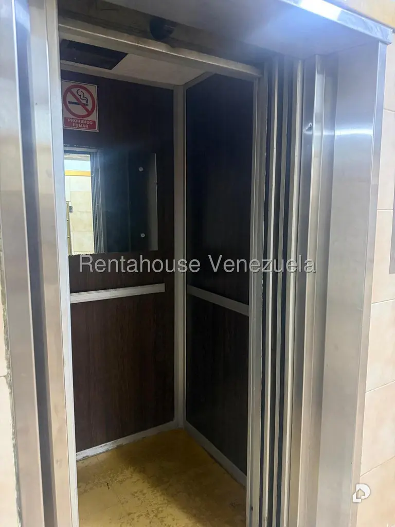 Apartamento en La Urbina, Caracas – 15