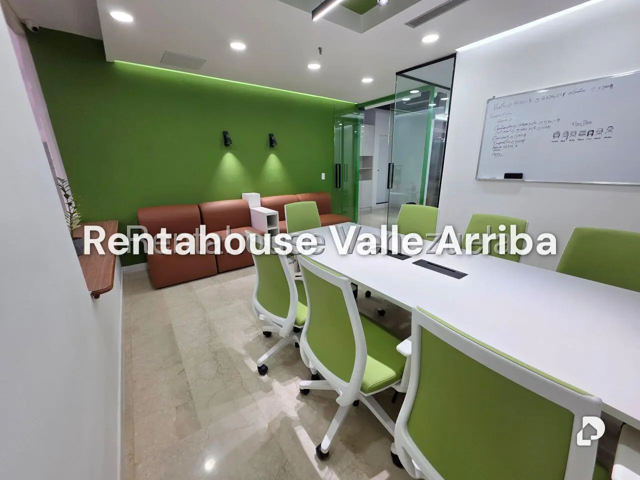 Local comercial en Prados del Este, Caracas – 14