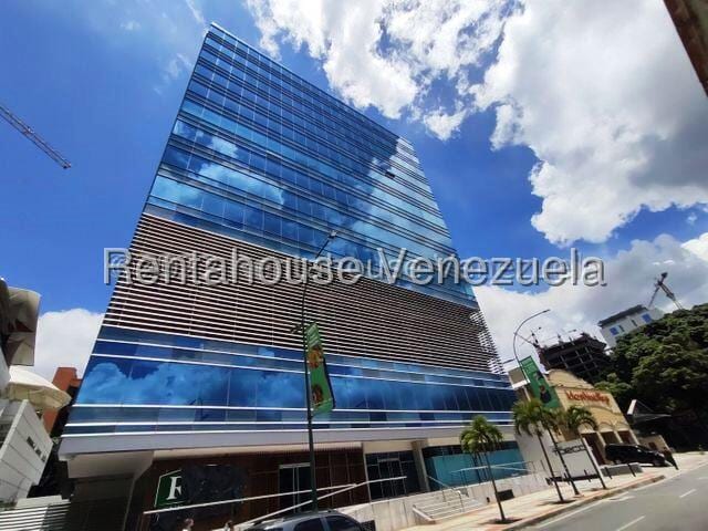 Oficina en Las Mercedes, Caracas - 1