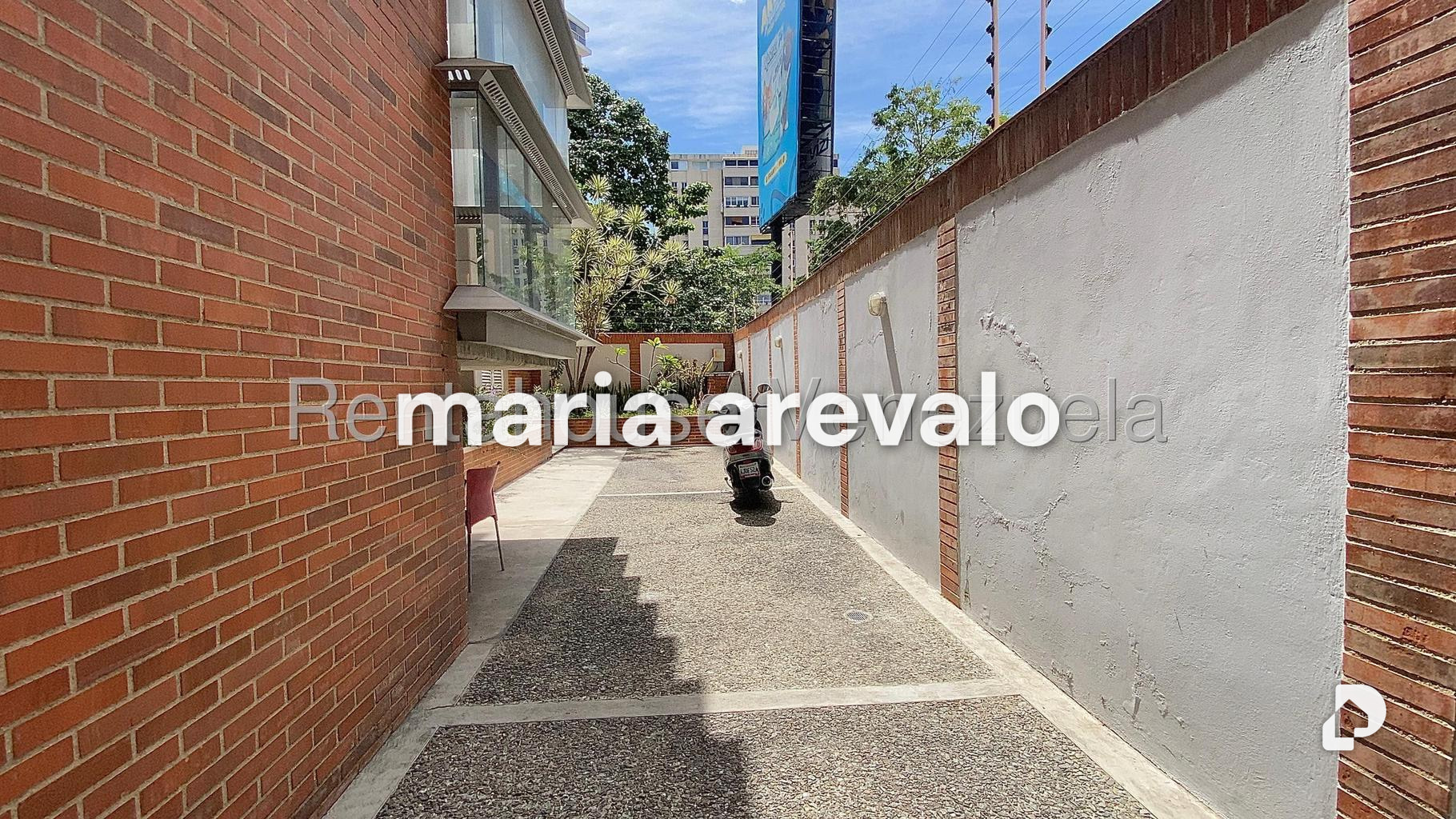 Apartamento en Los Naranjos de las Mercedes, Caracas – 27